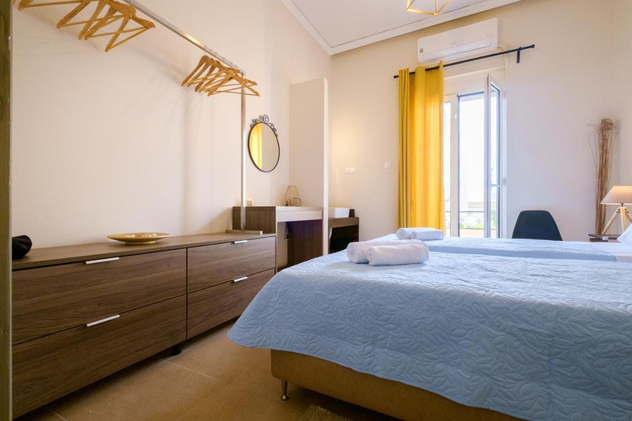Home With Courtyard In Beating Heart Of Old Town! Chania  Buitenkant foto