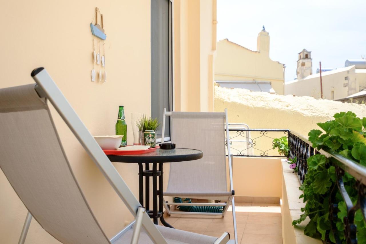 Home With Courtyard In Beating Heart Of Old Town! Chania  Buitenkant foto