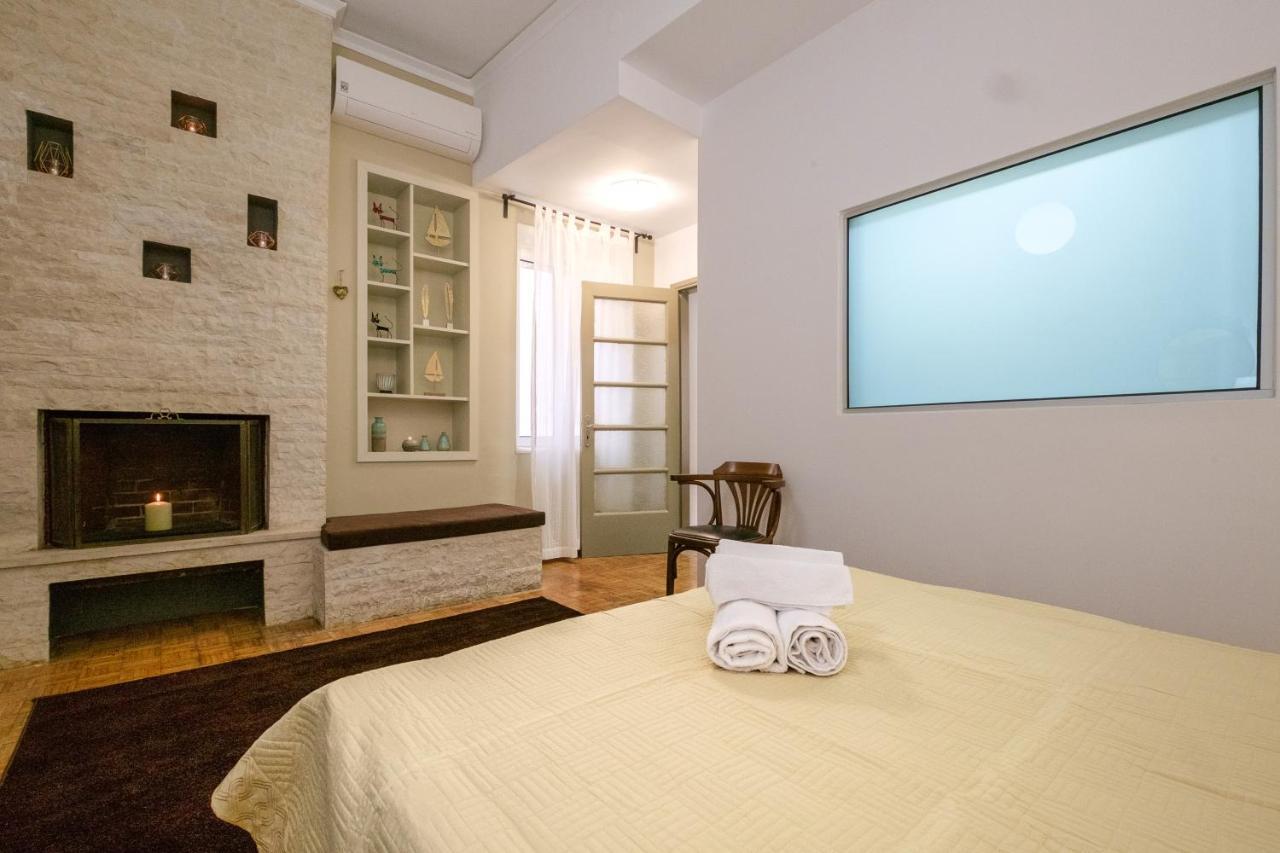 Home With Courtyard In Beating Heart Of Old Town! Chania  Buitenkant foto